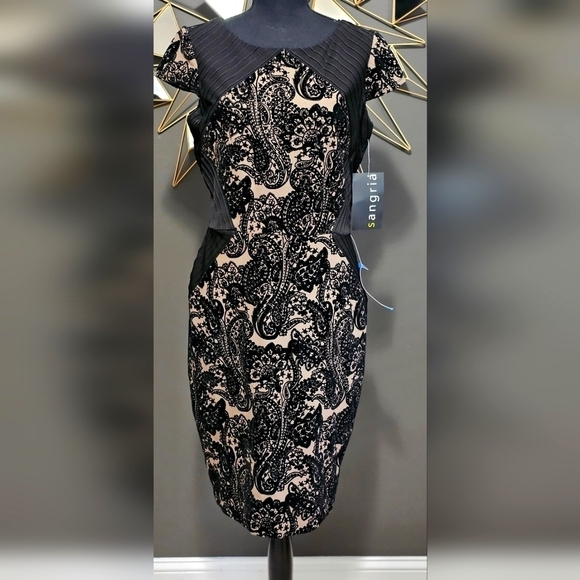 NWT Signature by Sangria Velvet Damask Dress - Picture 1 of 6